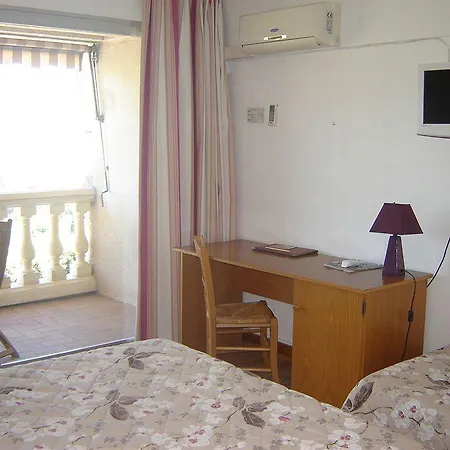 Logis Le Col De L'ange Hotel 3*
