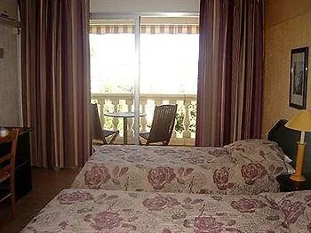 Logis Le Col De L'ange 3* Draguignan